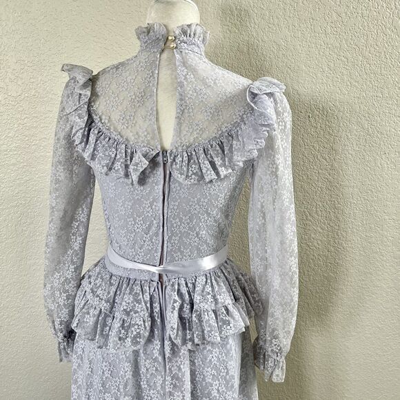 Vintage 70s Long Light Purple Lilac Ruffled Lace Maxi Dress Creations by Aria - Picture 5 of 16